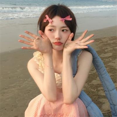 白色酢浆草 封面