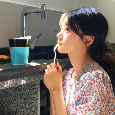 七个隐形人 封面